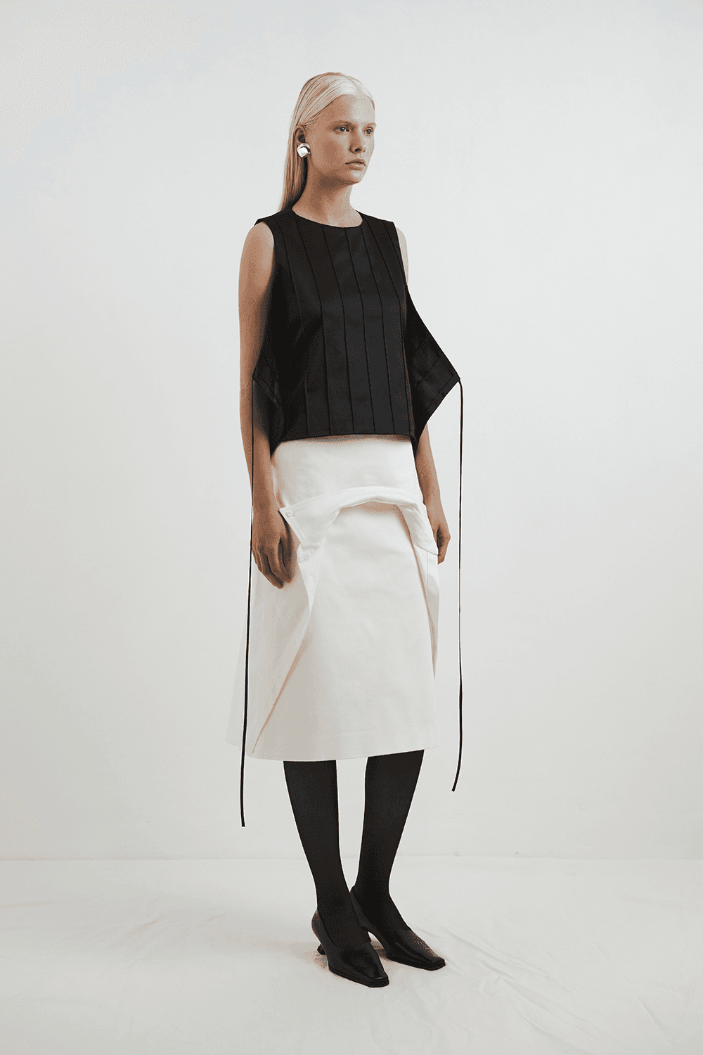 'APRON' TOP 'APRON' TOP
